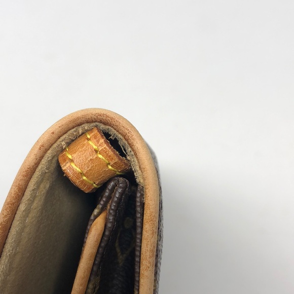 Authentic Louis Vuitton Pochette Twin GM - Picture 15 of 16